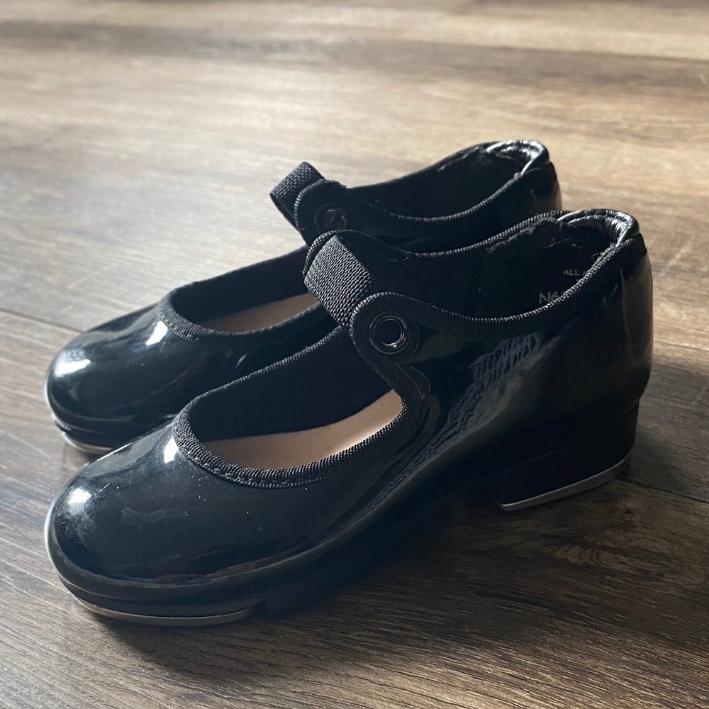 Capezio Black Kids Dress Shoes